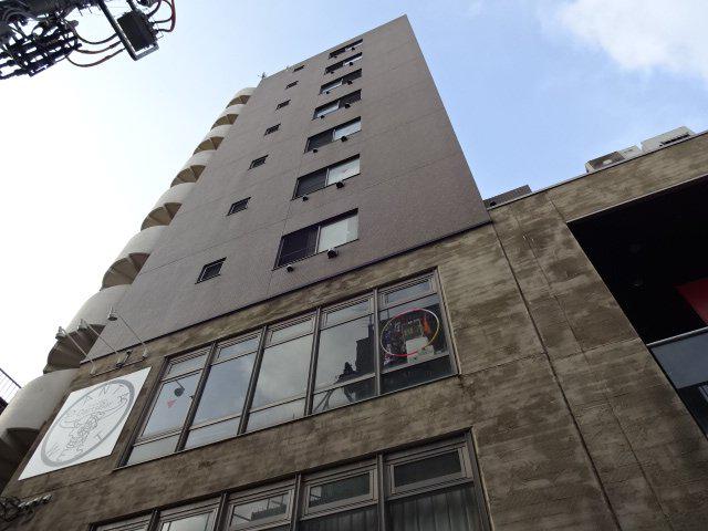 リヴュールツムラ