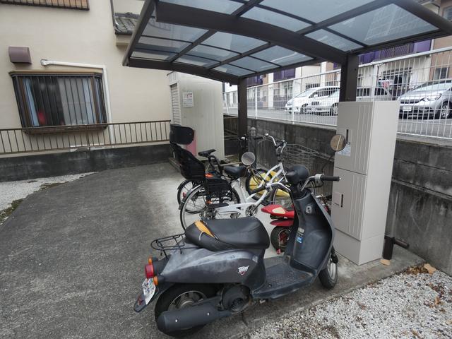 グランモア