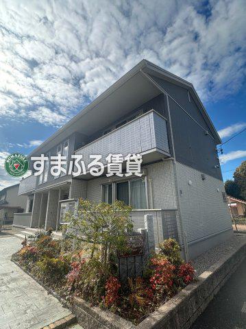 ソラーナミユキ