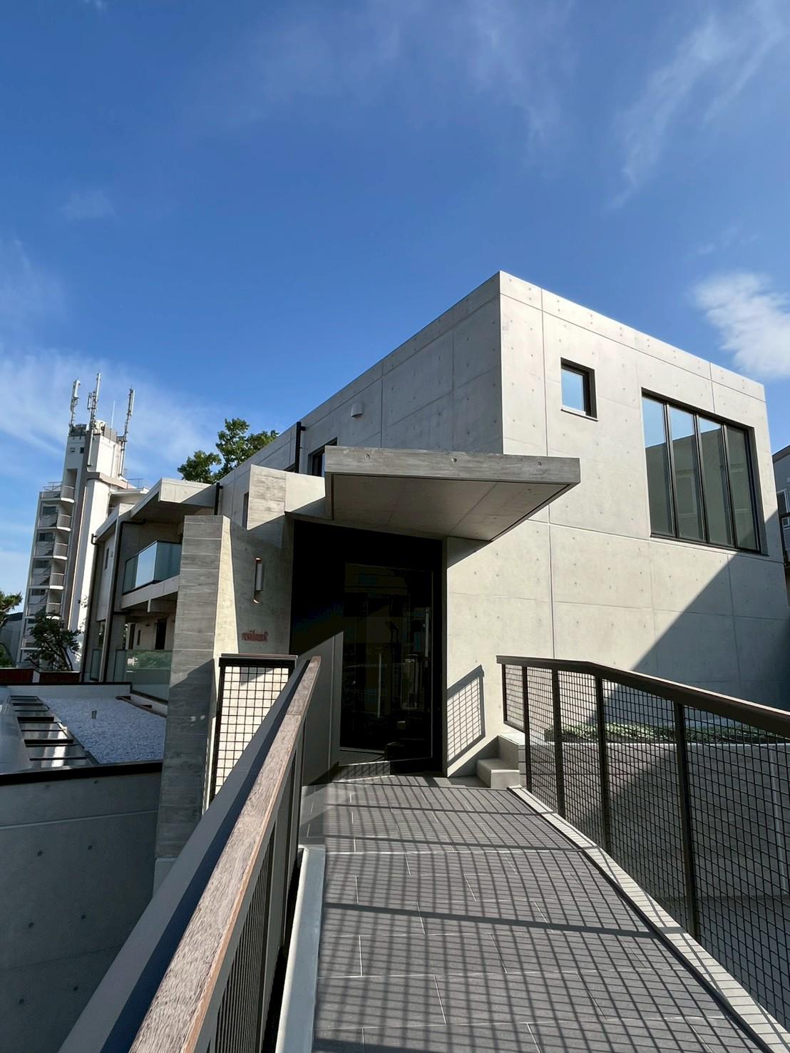 RESIDENZA R