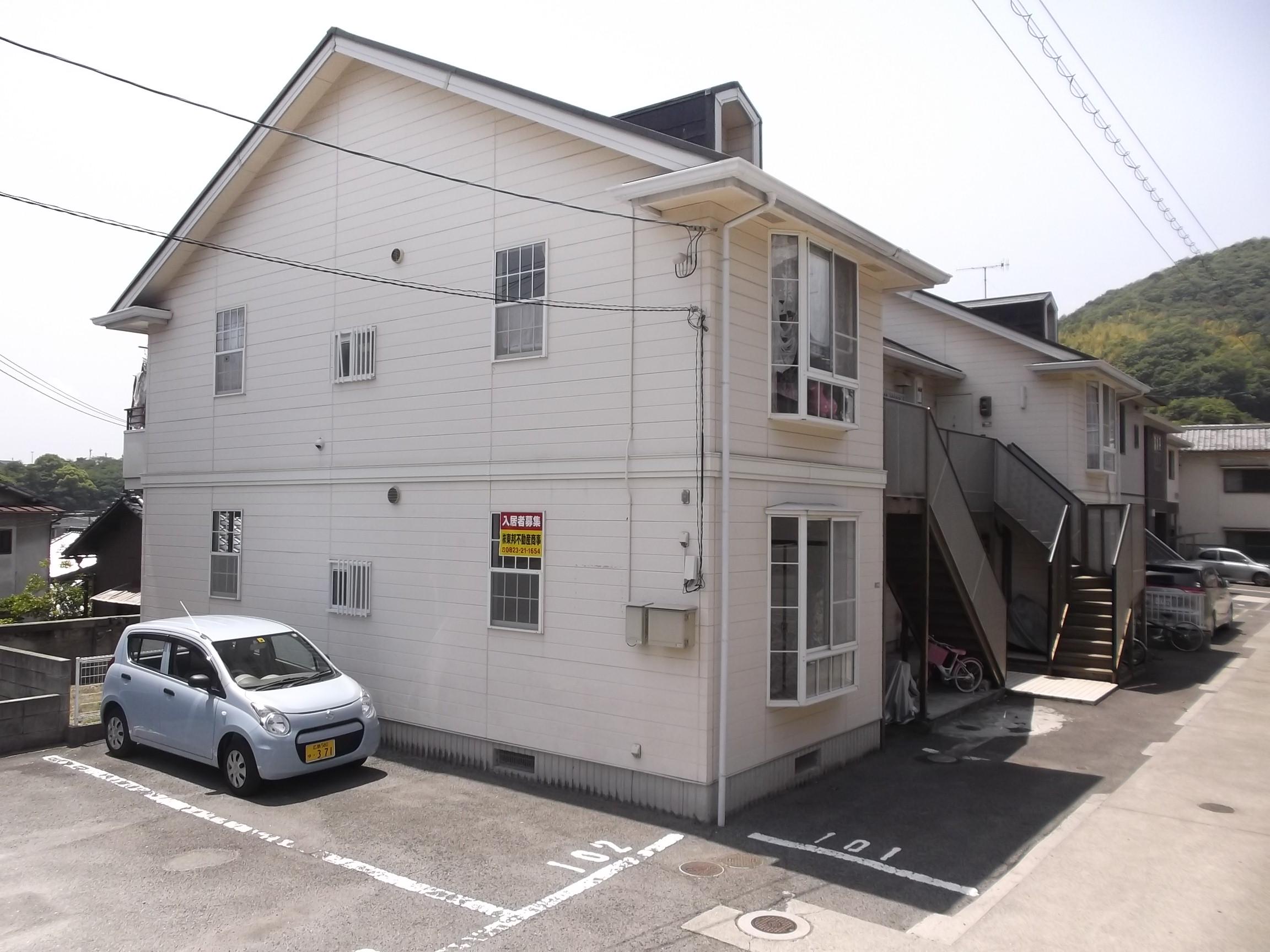 隅岡ハイツ