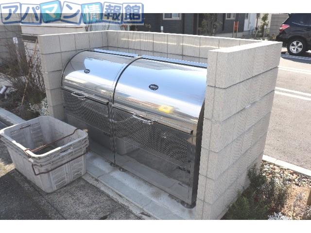 アンビエラ荻川 A棟