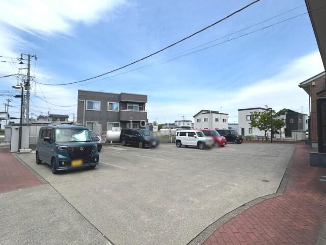 リビングタウン浜田C