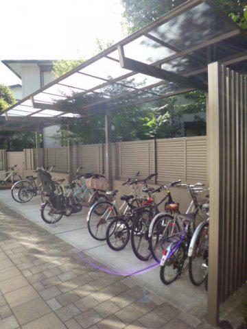 東急大井町線 上野毛駅 徒歩12分 3階建 築16年