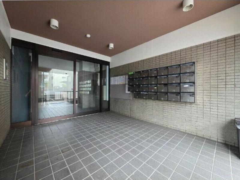 BES岩塚コート