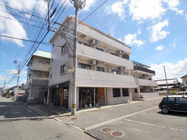シャルル南サヤ