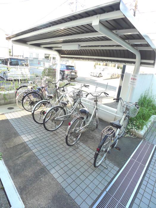 サンハイツ上小