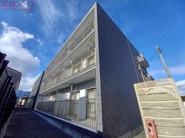 アルバクオーレ A棟