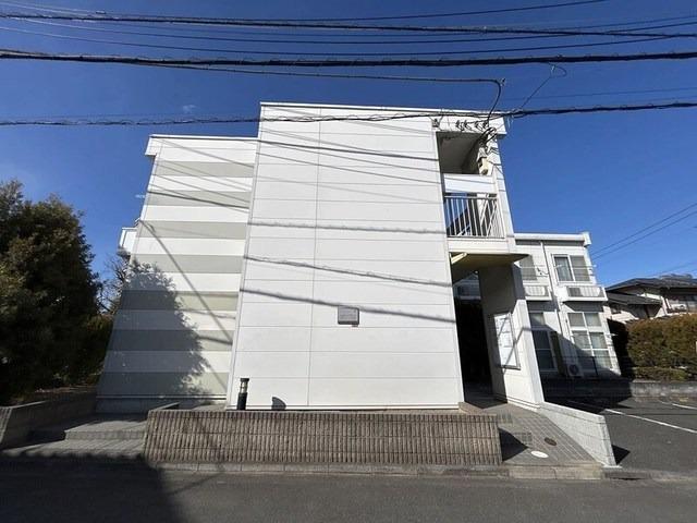 レオパレスひばりヒルズ