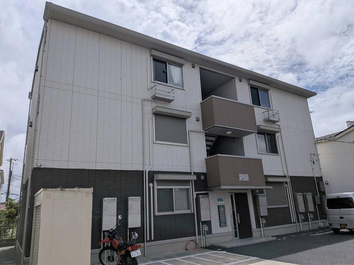 神奈川県平塚市 3階建 築5年