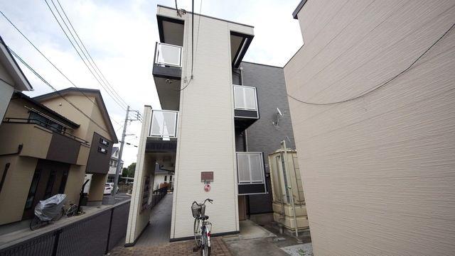 レオパレスレジデンス高橋