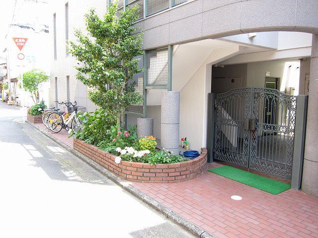 メゾンサンクルー