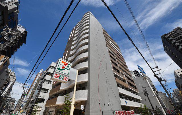 セレニテ心斎橋グランデ