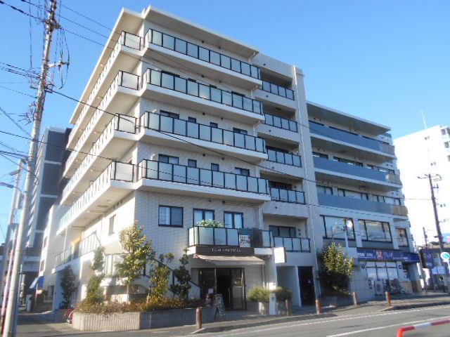 CASA Y BELLALUCHE