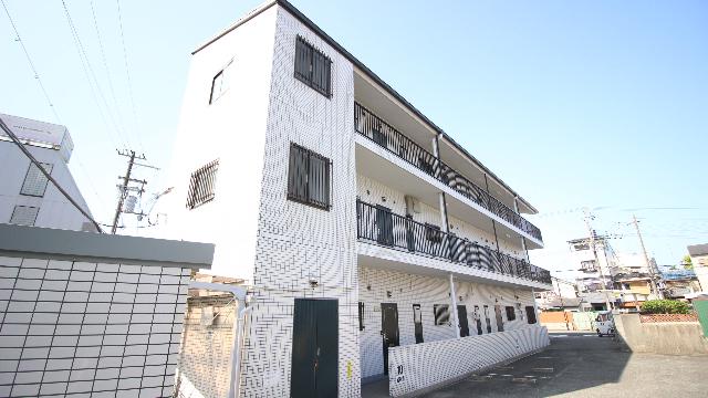 八紘マンション