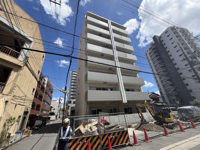 N-ウエスト