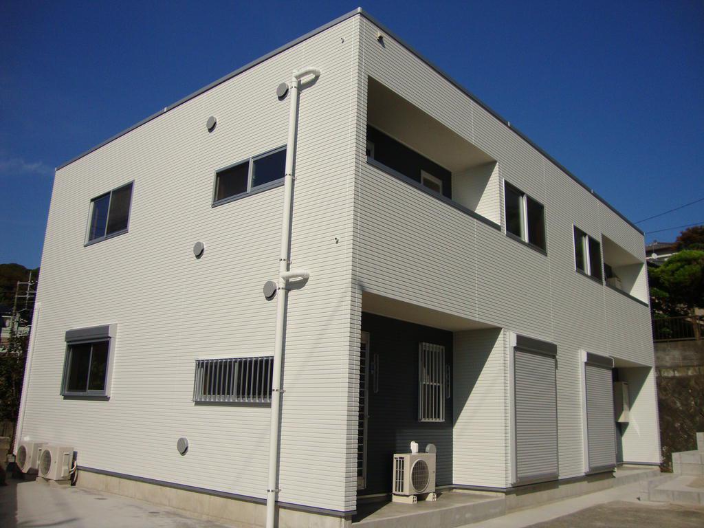 MAISONBLANCHE