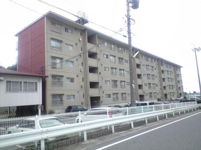 神池ハイツA棟