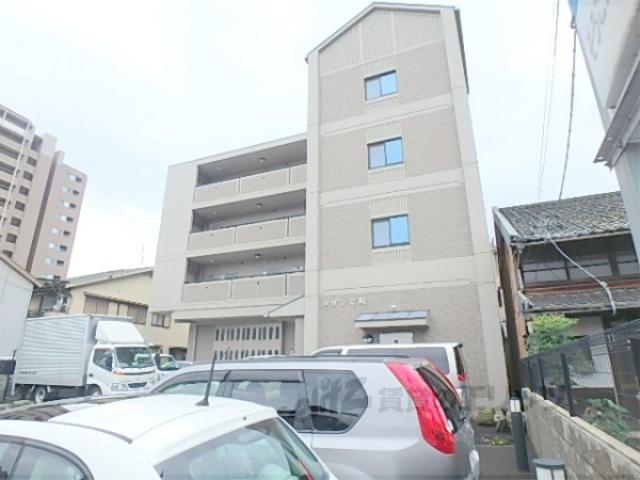 メゾン京町
