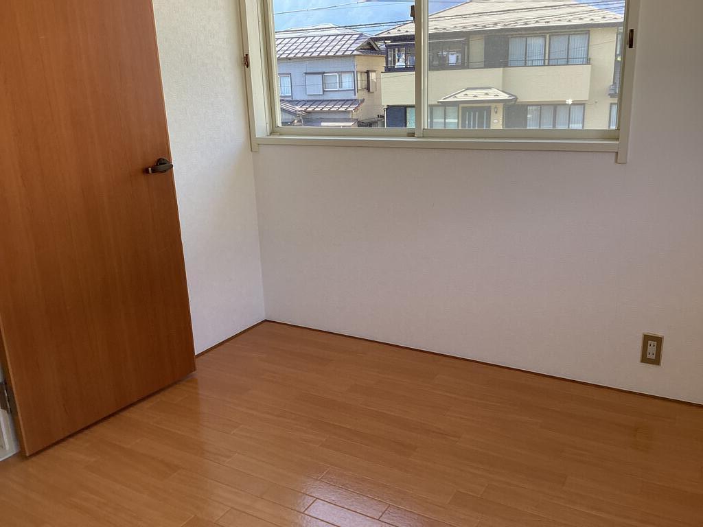サンクリスタルI