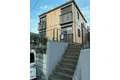 東京都北区赤羽西の建物