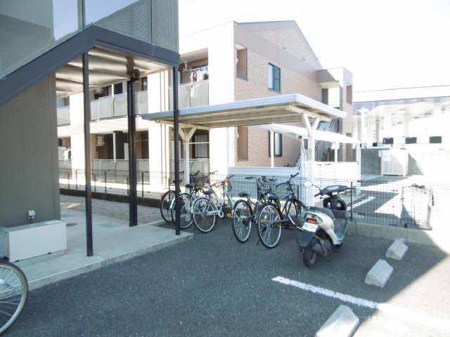 リヴェール鈴鹿B棟