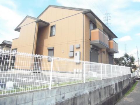 セジュールHIGASHIURA
