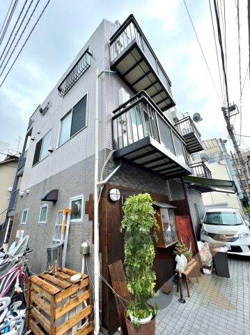 メゾンモンターニュ