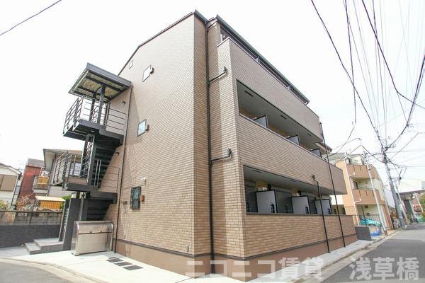 グランクオール青砥駅前