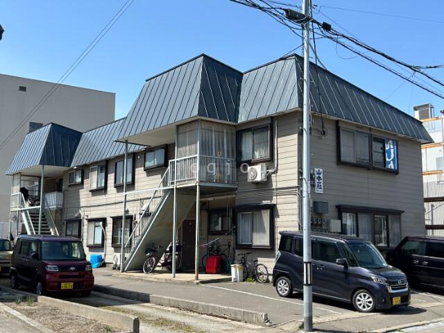 山本荘