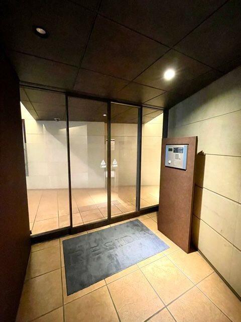 レジディア三軒茶屋