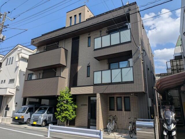 ラ フェリーチェ