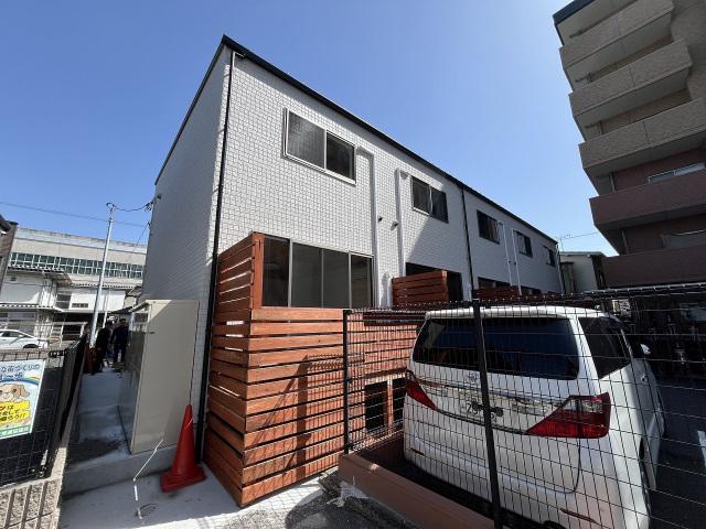 広島電鉄宮島線 楽々園駅 徒歩24分 2階建 築3年