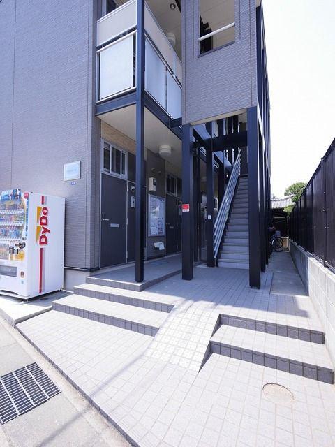 レオパレスクリサンテーモ