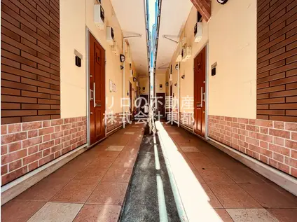 ユナイト追浜アドニース(ワンルーム/1階)の外観写真