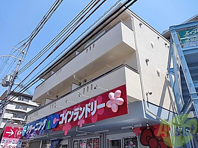 西緑丘グランハイツD