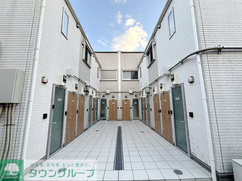 TOKYO β 用賀