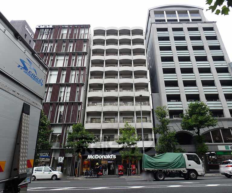 烏丸御池エスメラルダ