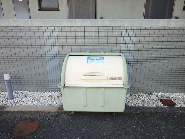 Fハウス