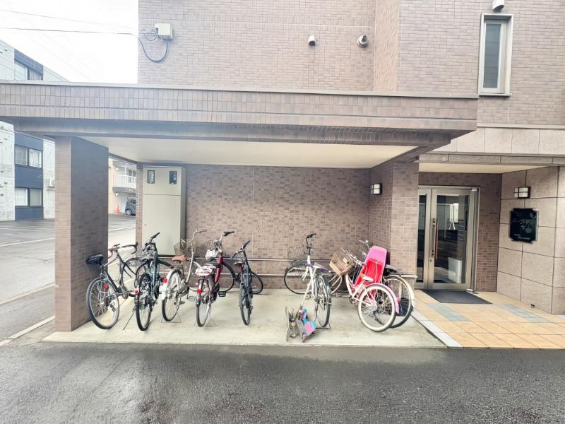 メーラ平岸