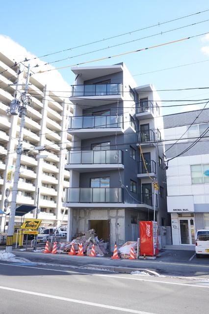 PRECIOUS MORIOKA