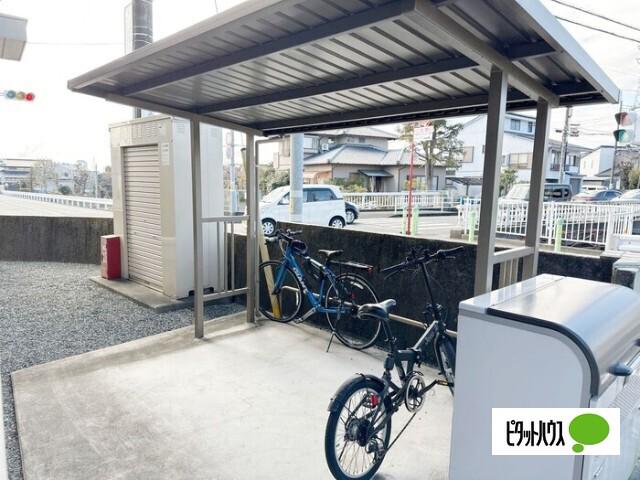 ＪＲ身延線 竪堀駅 徒歩35分 3階建 築10年