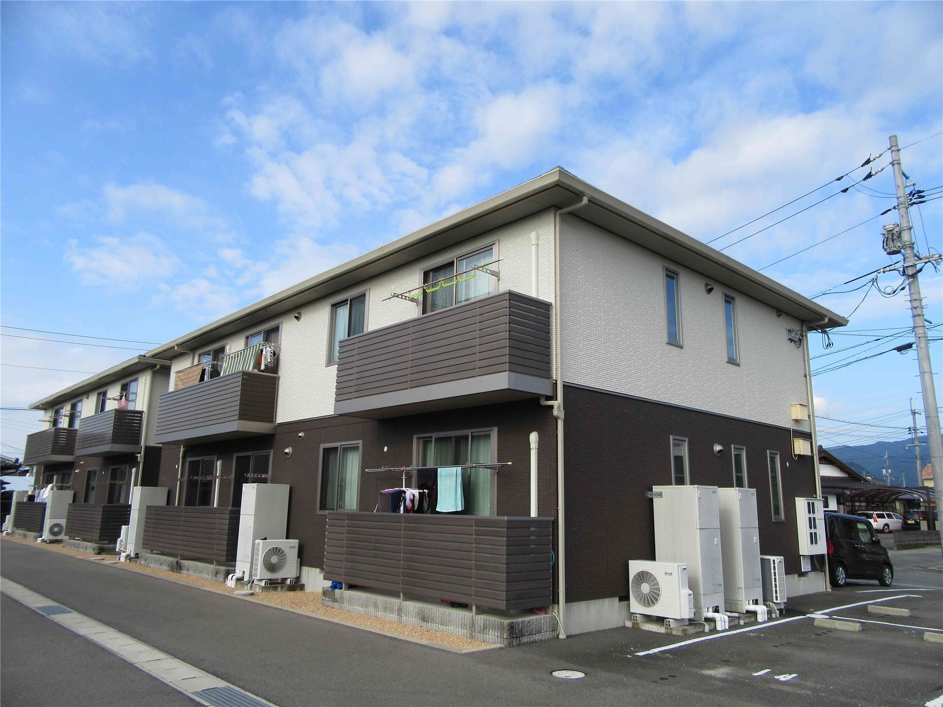 シャーメゾンラフィーネ A棟