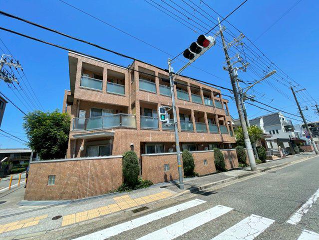 ベルファーム甲子園(1K/3階)