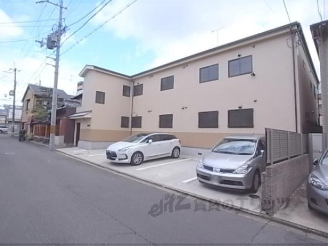 マ・リッチ西院(1DK/1階)