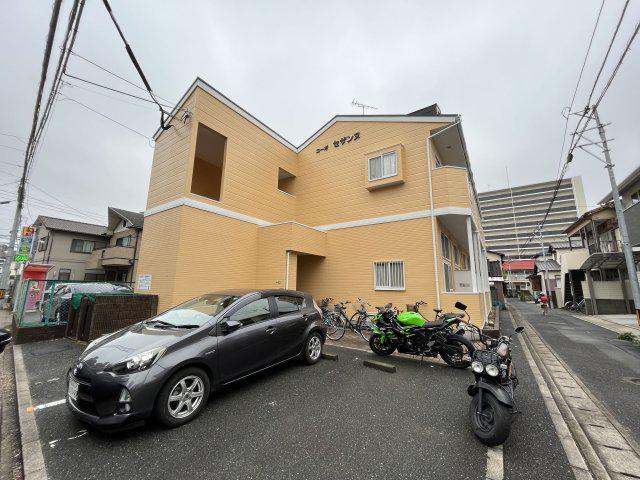 コーポセザンヌ