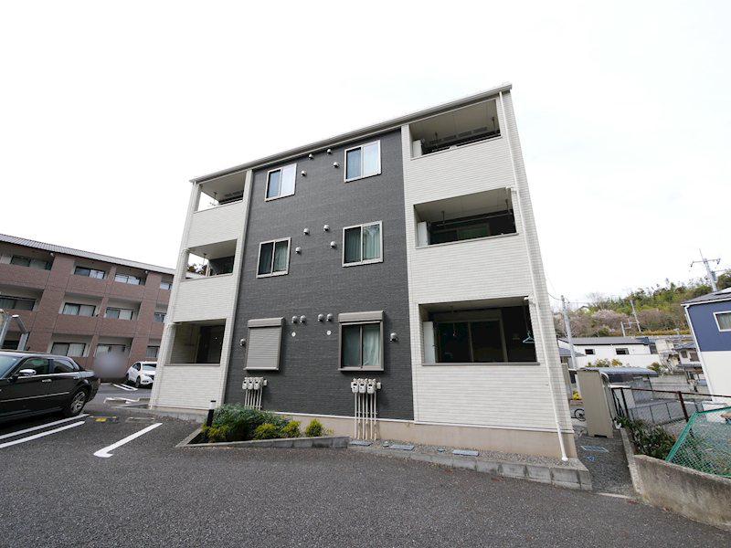 山根マーヴェラスマンションII