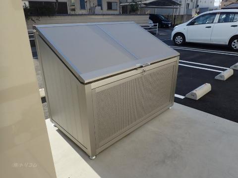 D-ROOM沖野上