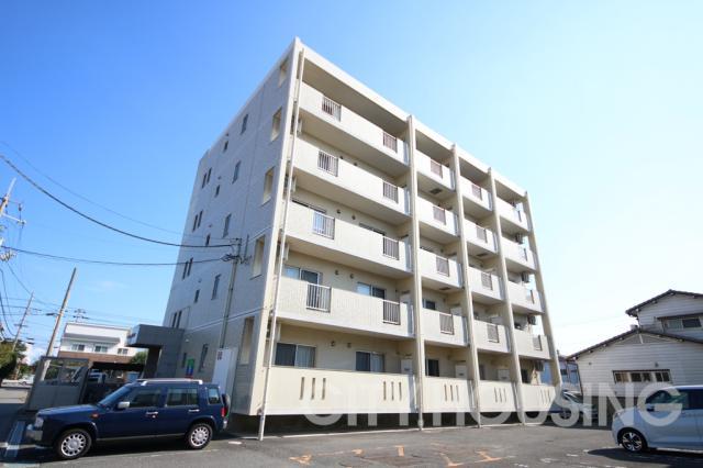 ロジェ・空港通