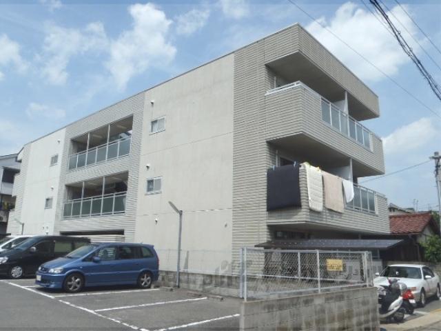 シャンドール太秦